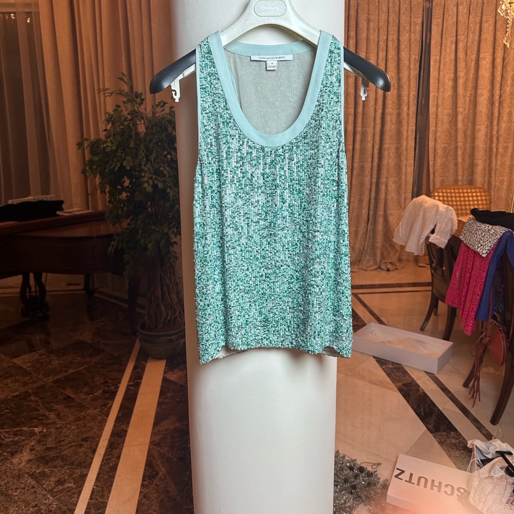 Diane von Furstenberg Silk Sequined Sleeveless Top Blouse Teal Green Racerback - Picture 5 of 14